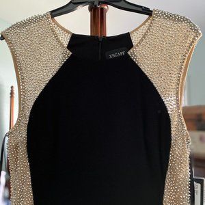 XSCAPE Black & Tan Silhouette Floor Length Dres